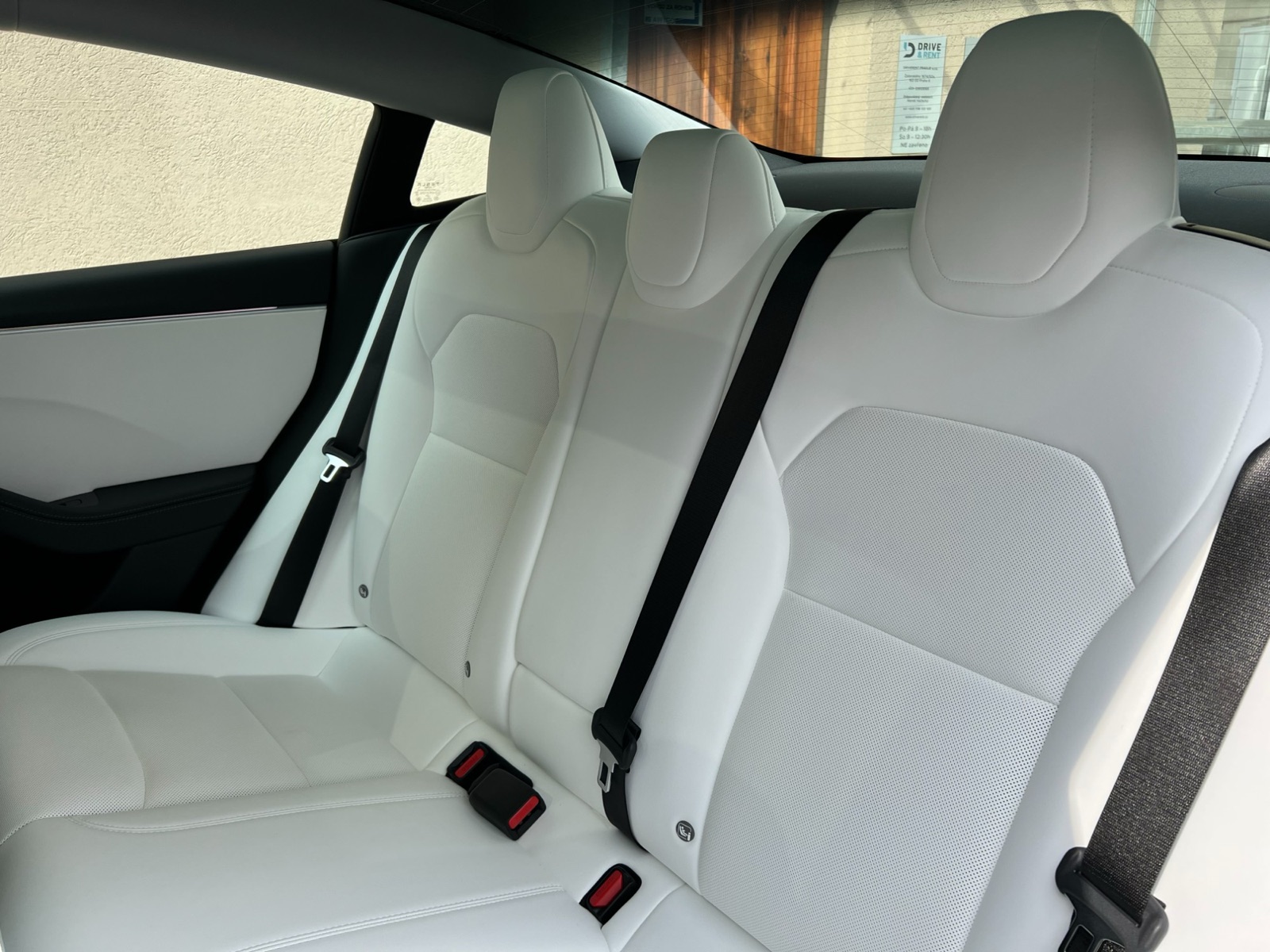 Tesla 3 Perfomance